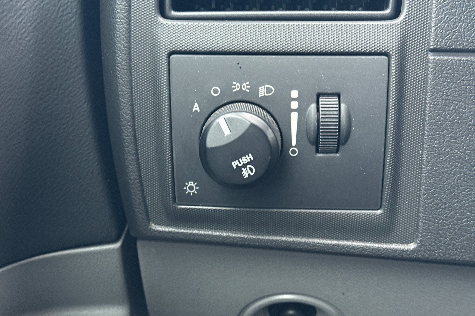 2007 Dodge Charger SRT8