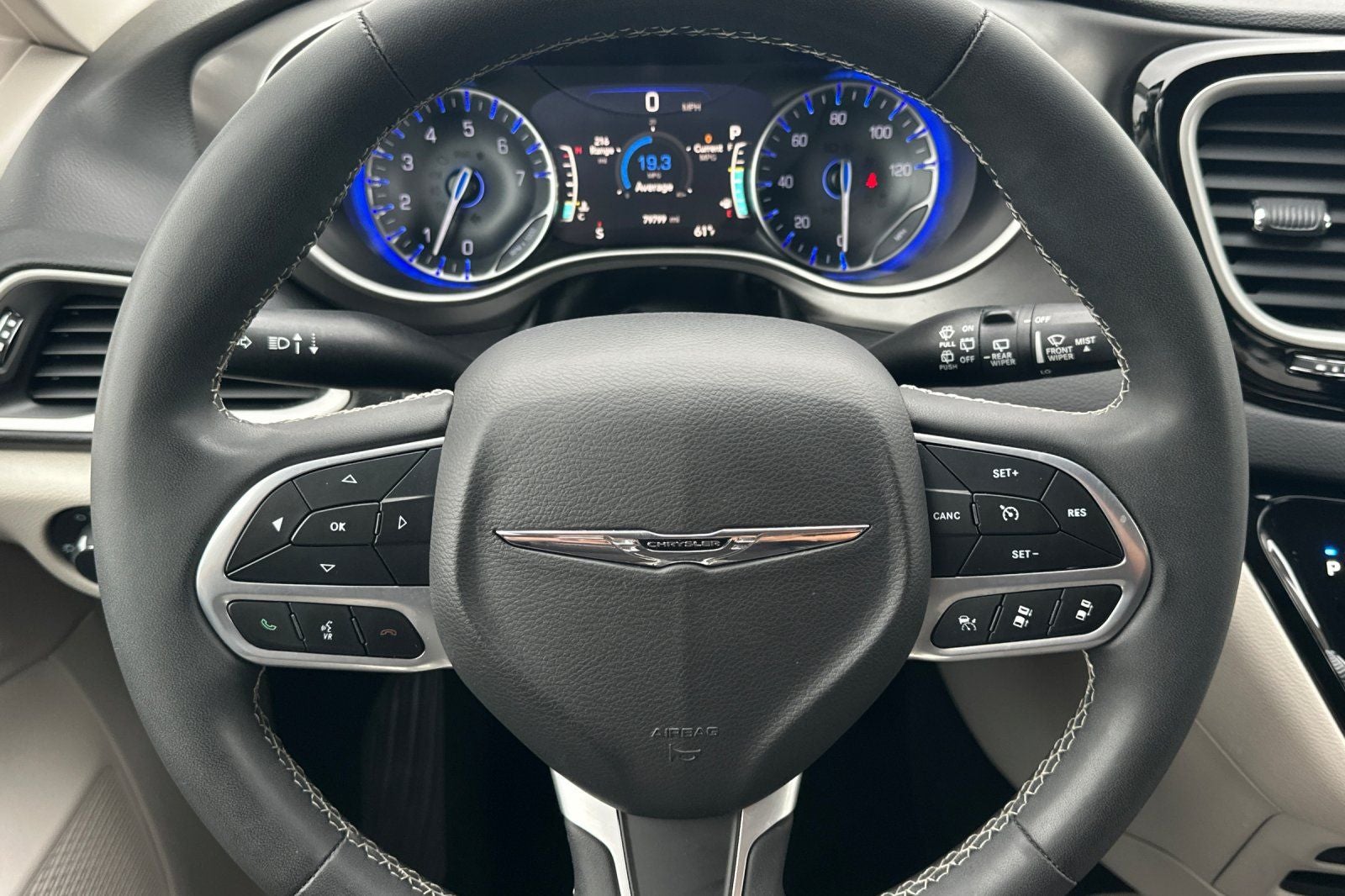 2023 Chrysler Pacifica Touring L