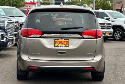 2017 Chrysler Pacifica Limited