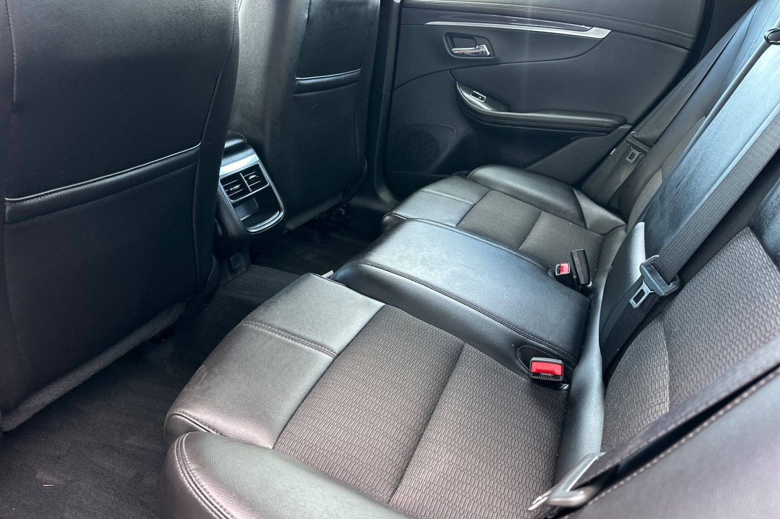 2017 Chevrolet Impala LT 1LT