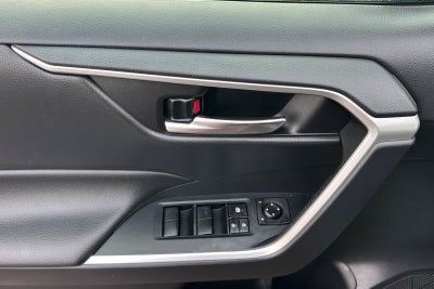 2019 Toyota RAV4 Hybrid XLE