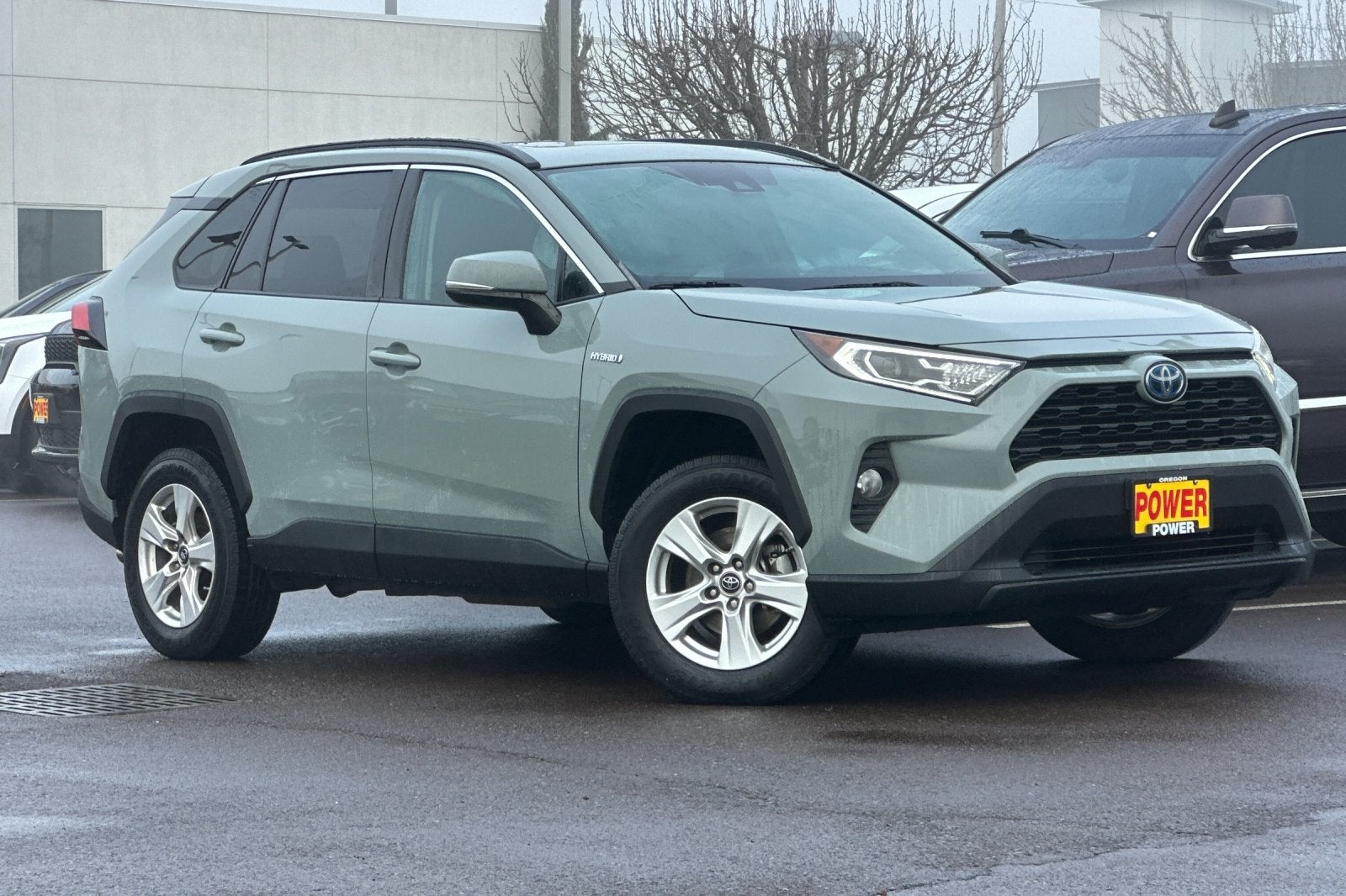 2019 Toyota RAV4 Hybrid XLE