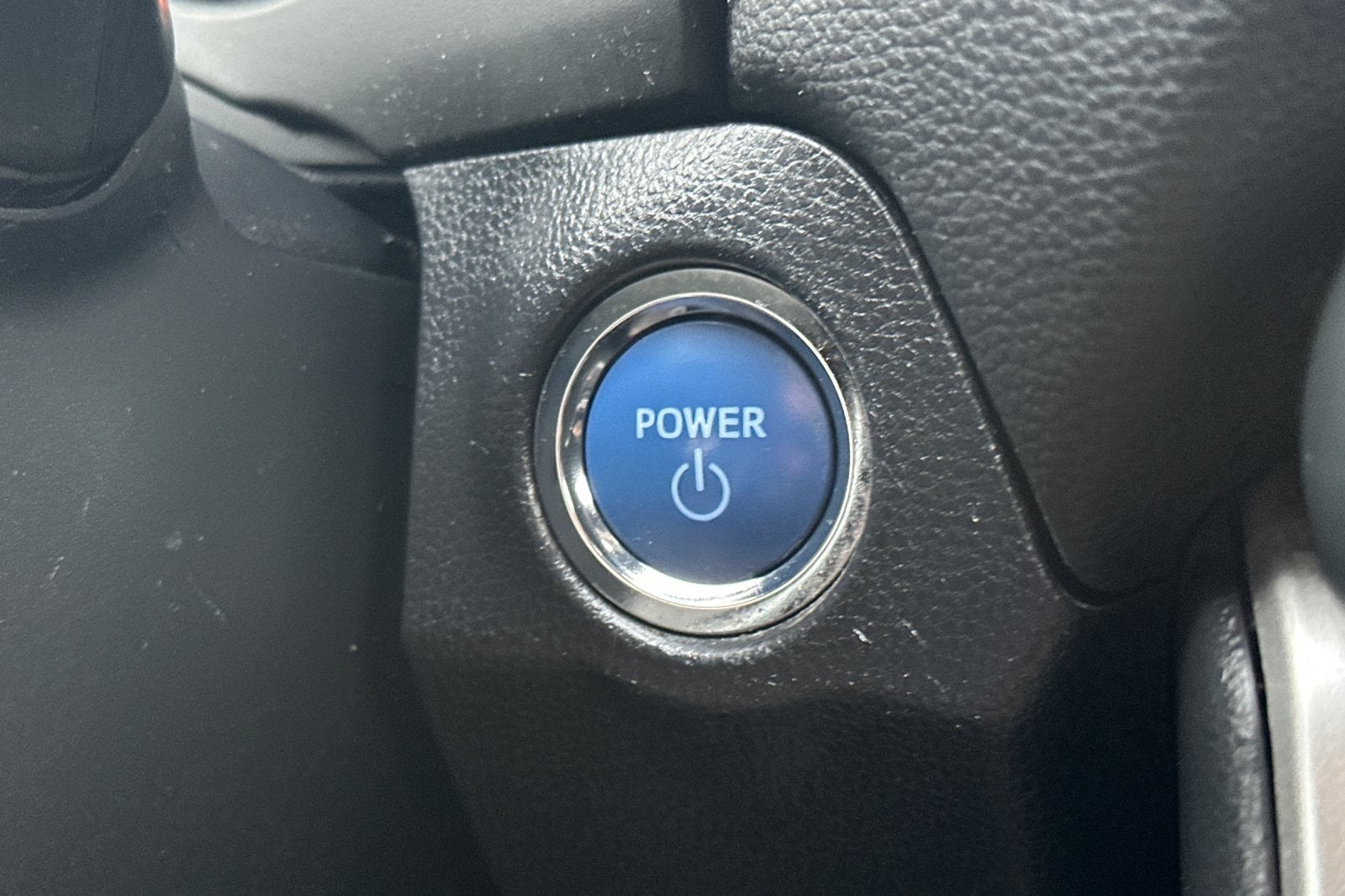 2019 Toyota RAV4 Hybrid XLE