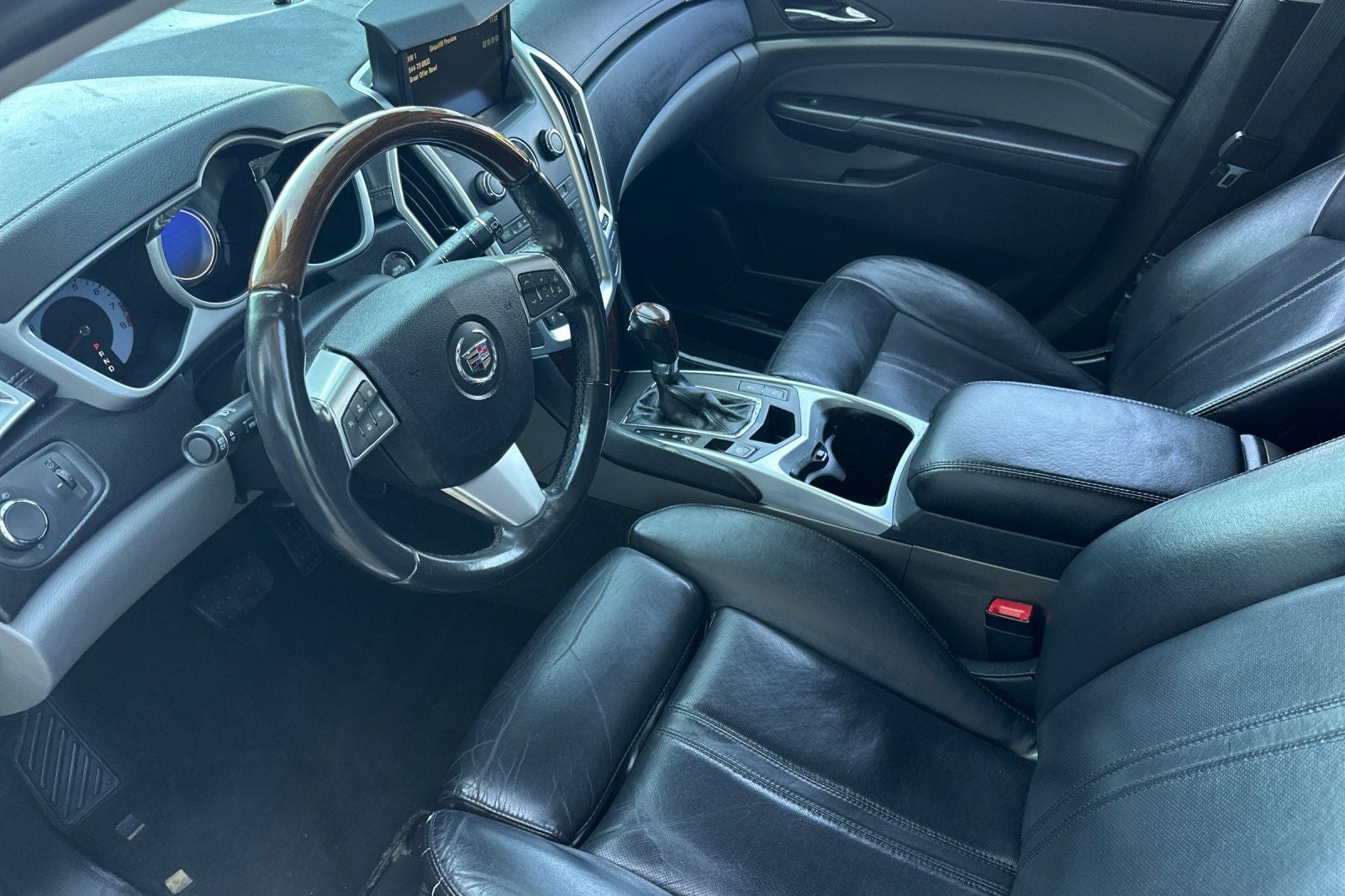 2011 Cadillac SRX Luxury