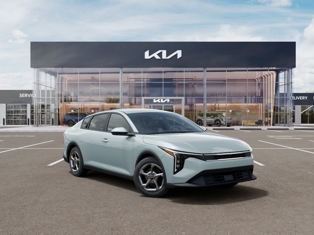 2027 Kia K4 LXS