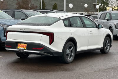 2026 Kia K4 LXS