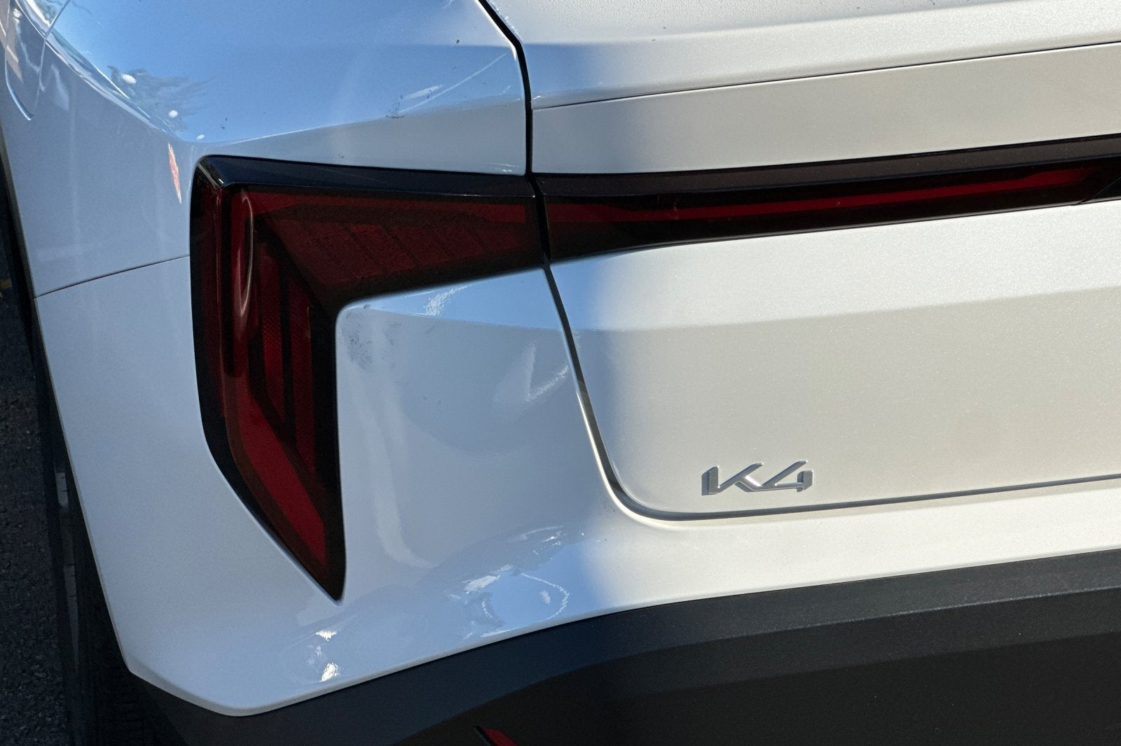 2026 Kia K4 LXS