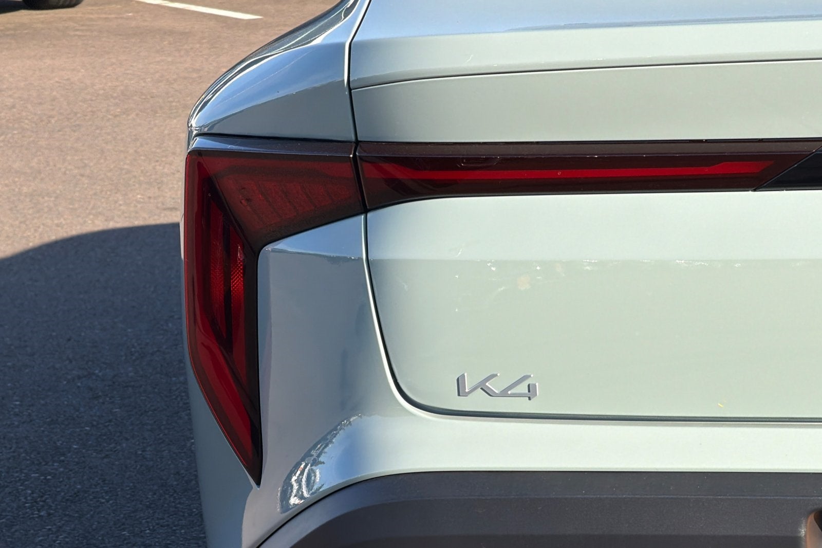 2026 Kia K4 LXS