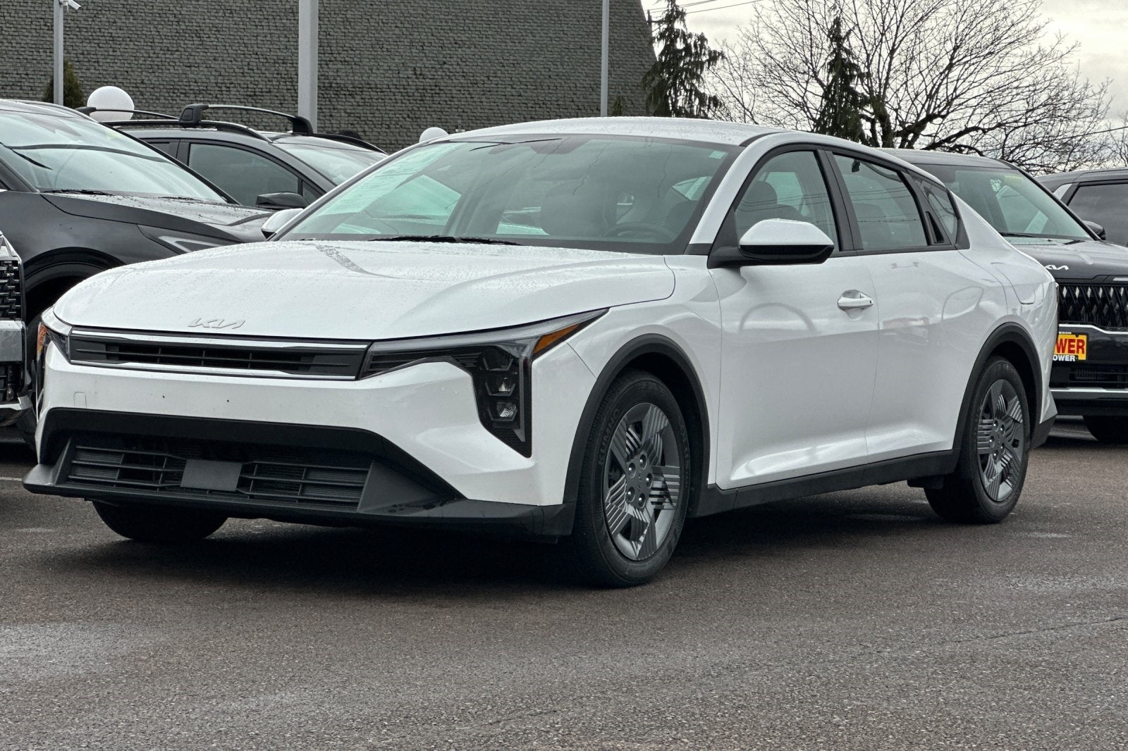 2025 Kia K4 LX