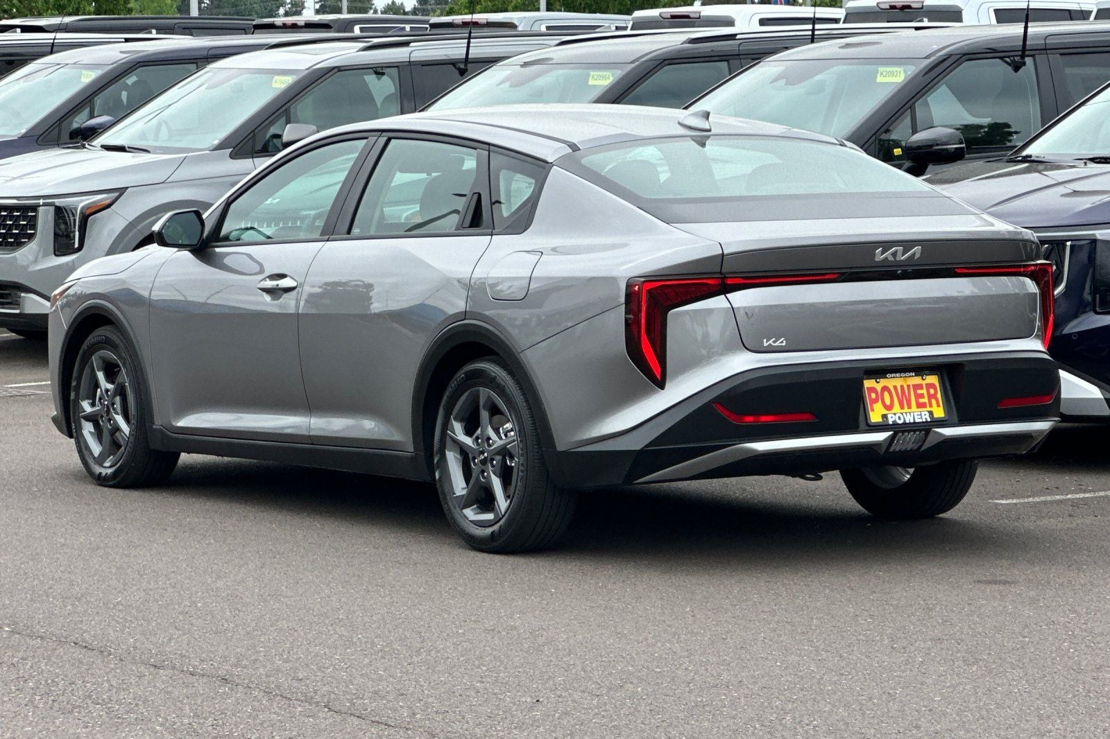 2025 Kia K4 LXS