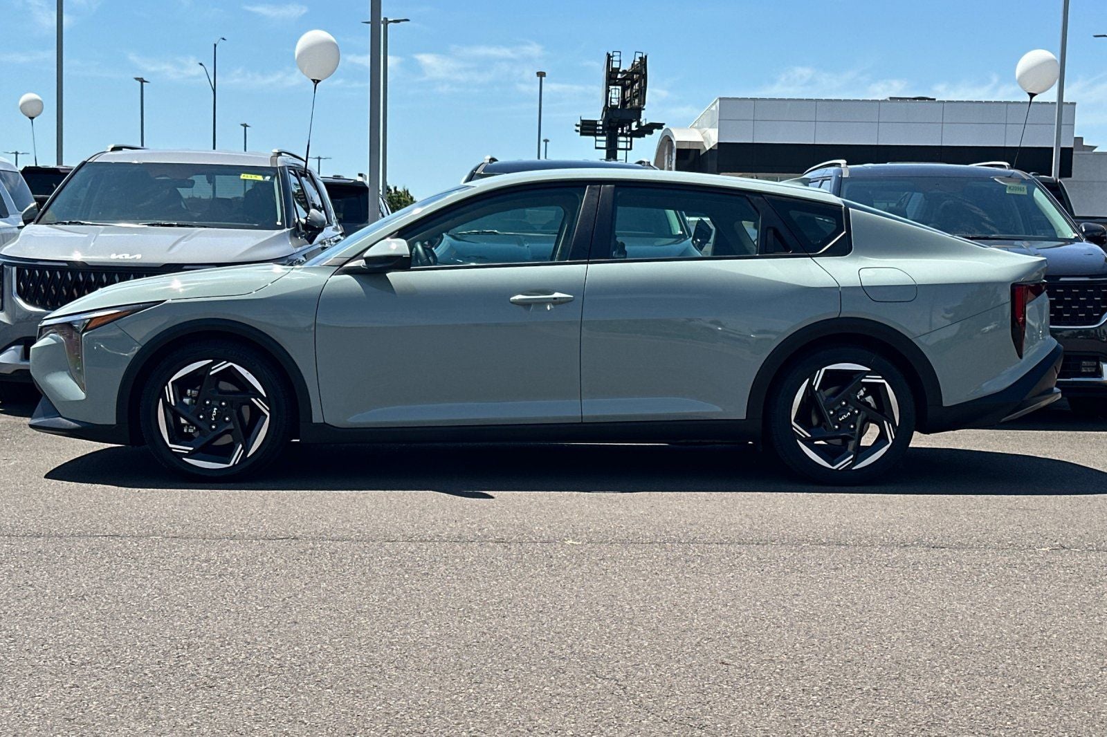 2025 Kia K4 EX