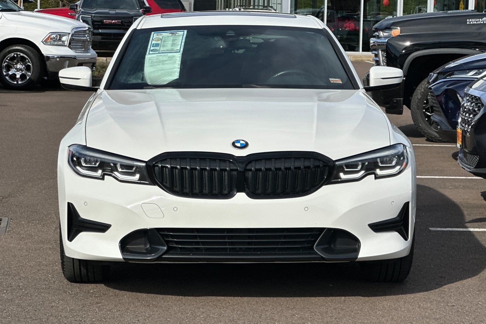 2022 BMW 3 Series 330i