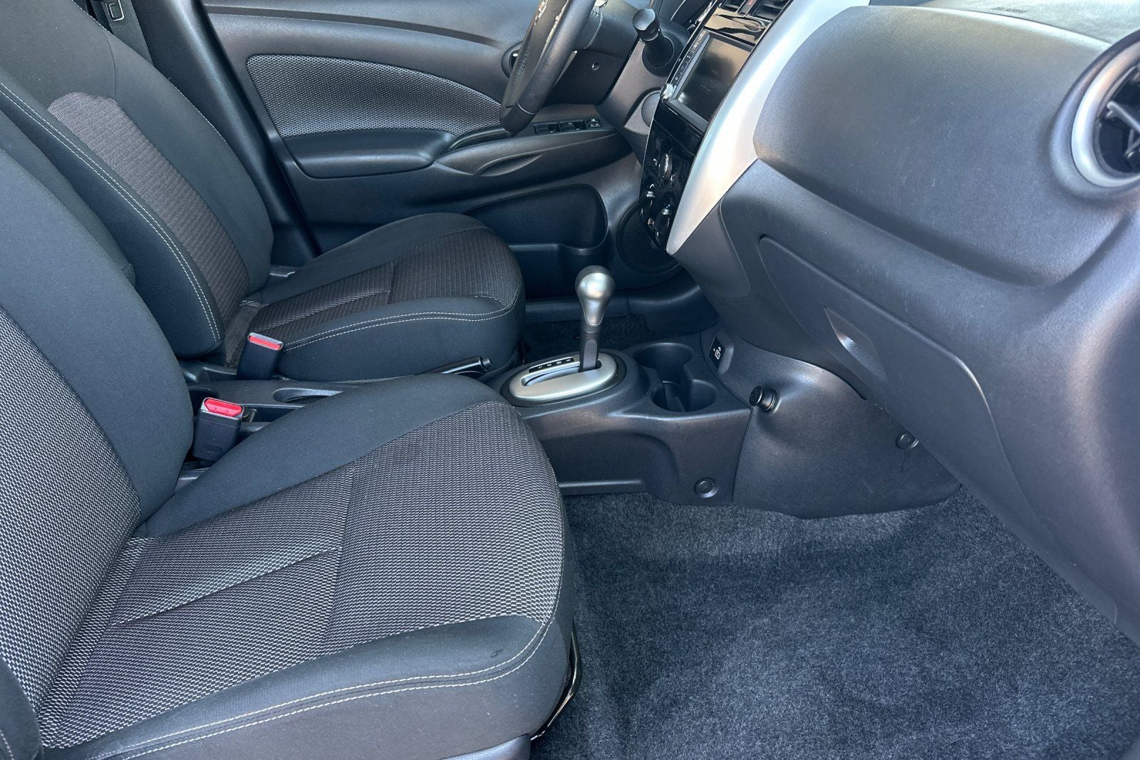 2019 Nissan Versa 1.6 SV