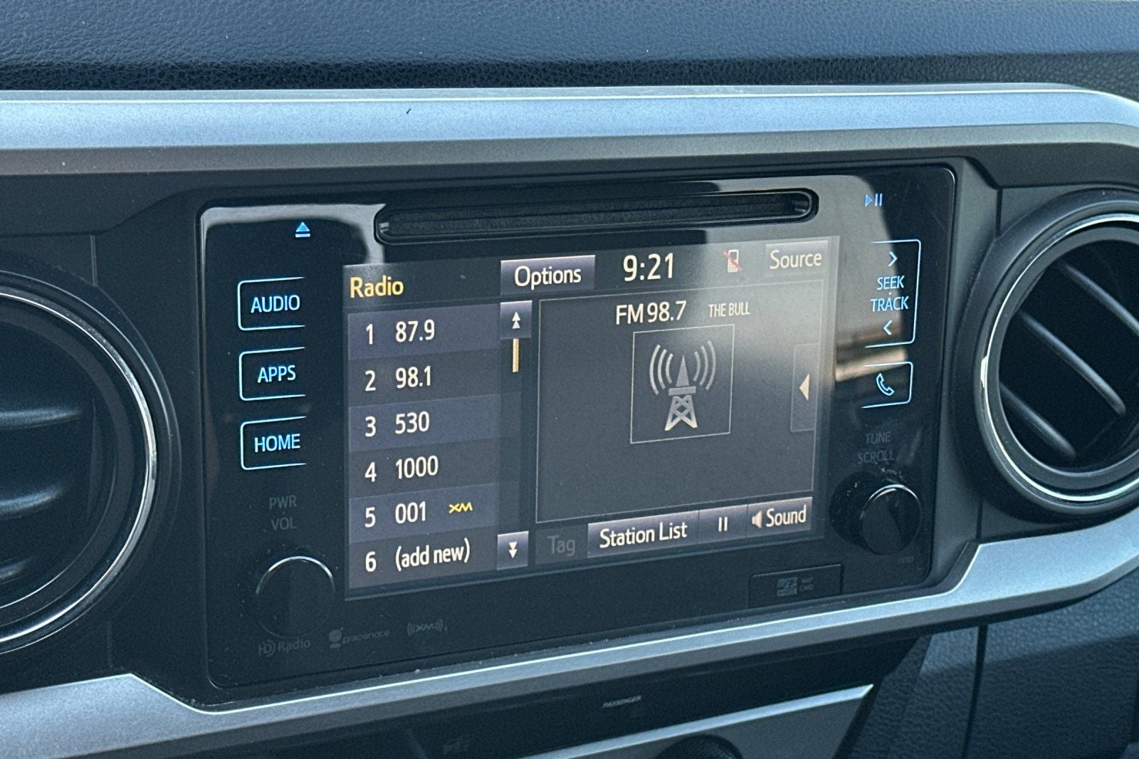 2017 Toyota Tacoma SR5 V6