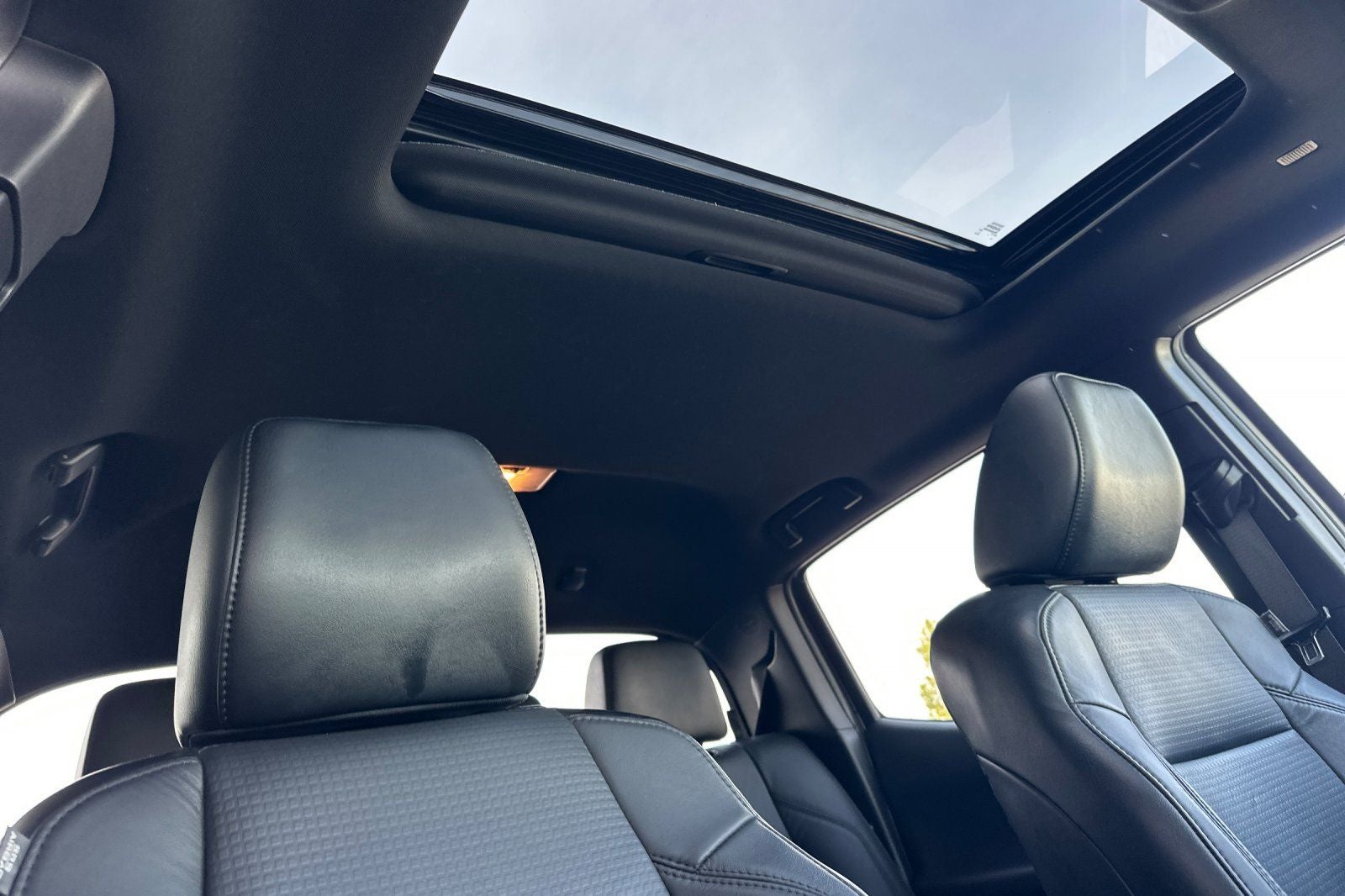 2022 Toyota Tacoma Limited V6