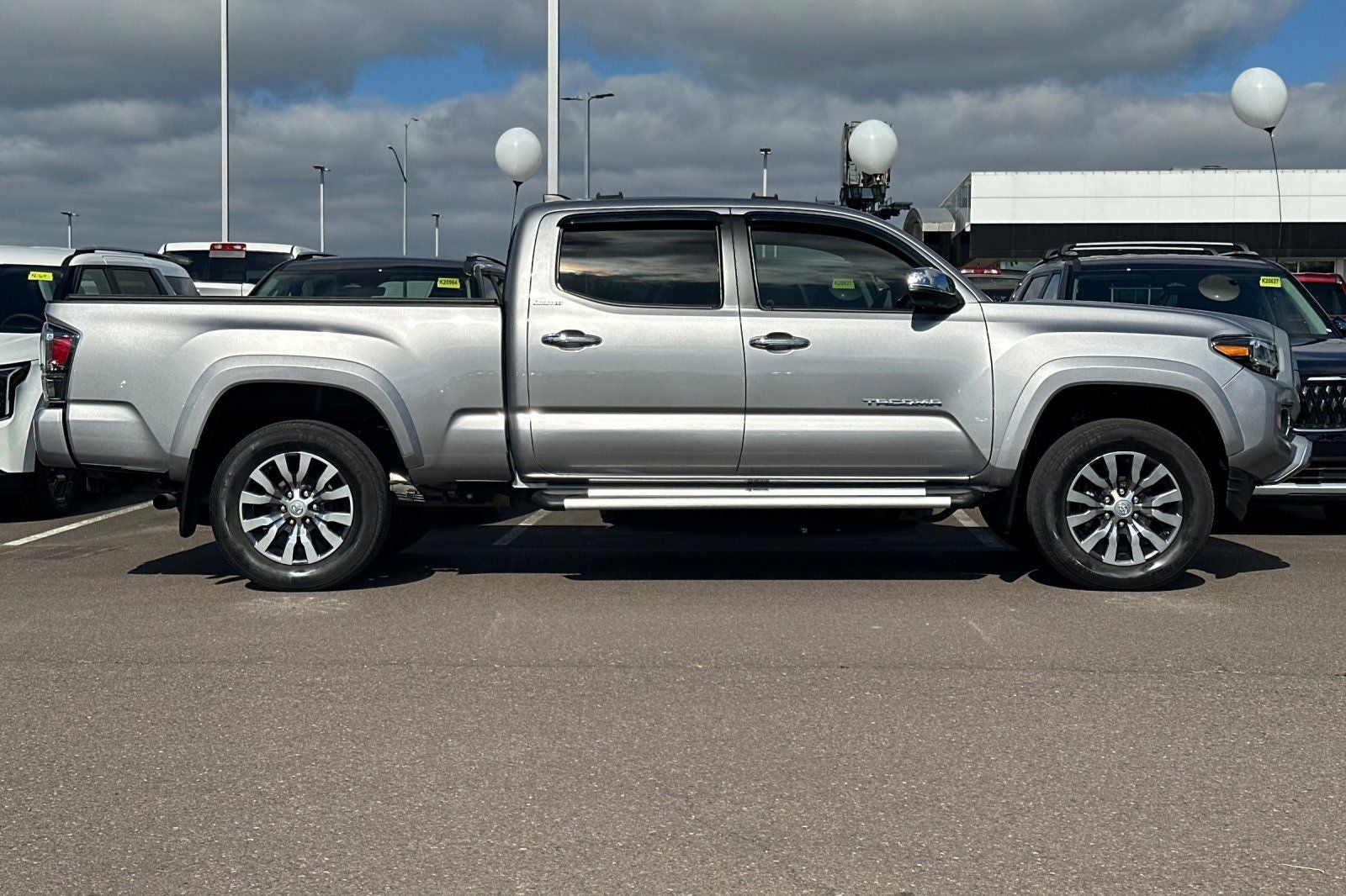 2021 Toyota Tacoma Limited V6