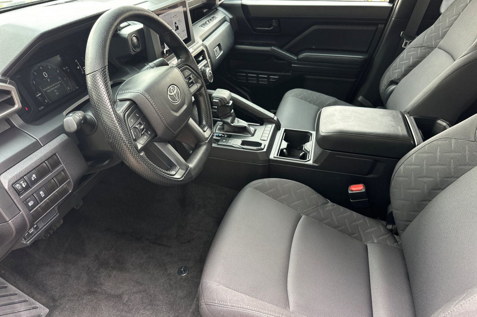 2025 Toyota Tacoma SR