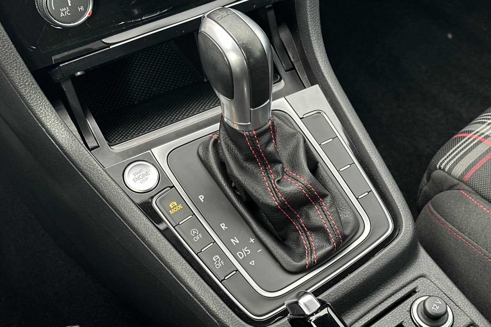 2018 Volkswagen Golf GTI 2.0T SE