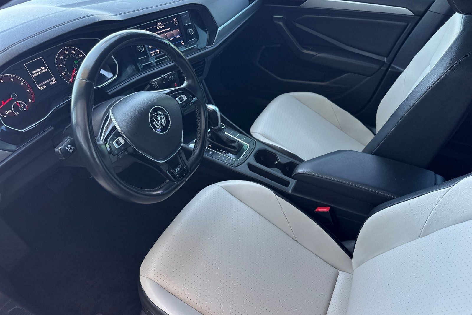 2019 Volkswagen Jetta R-Line