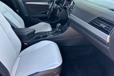 2019 Volkswagen Jetta R-Line