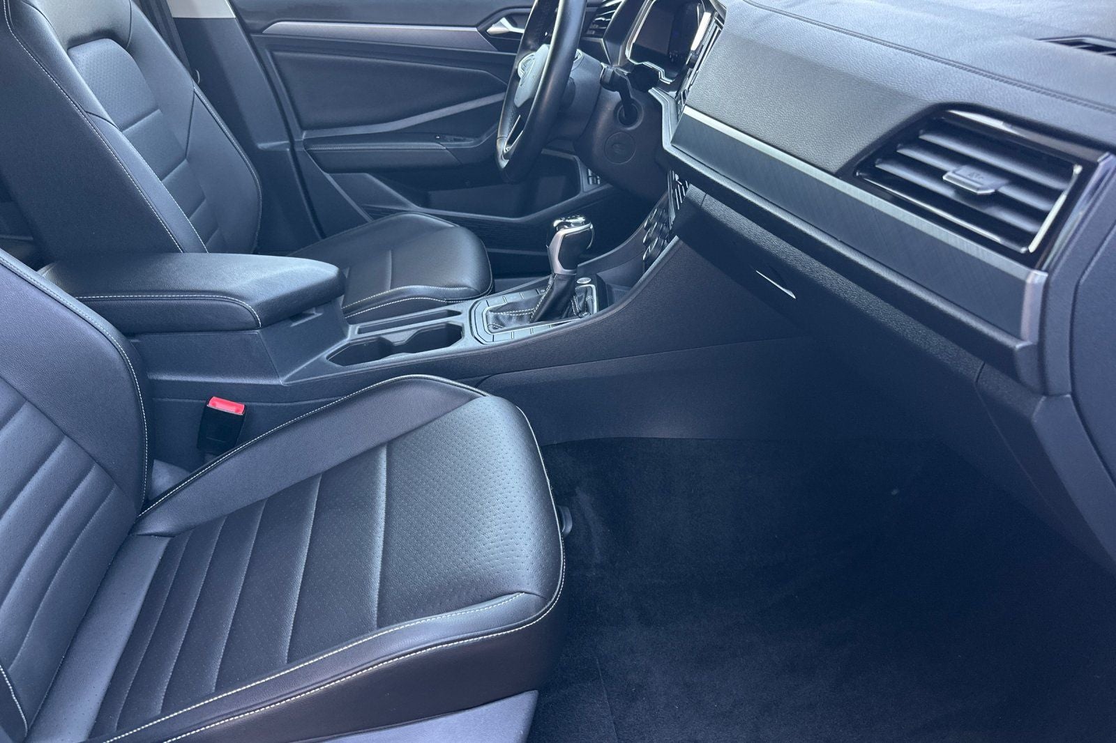 2023 Volkswagen Jetta 1.5T SE