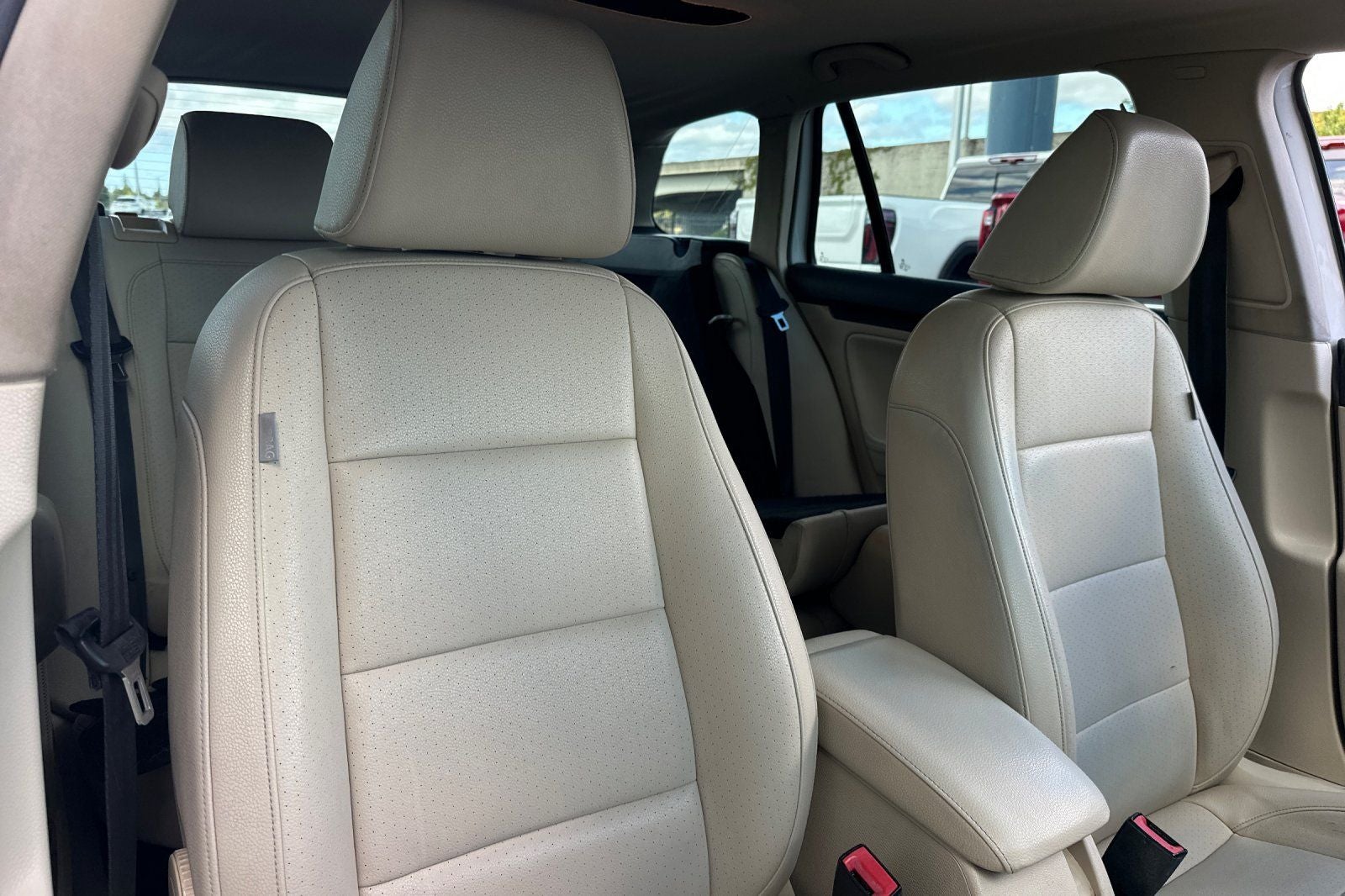 2011 Volkswagen Jetta SportWagen 2.0L TDI