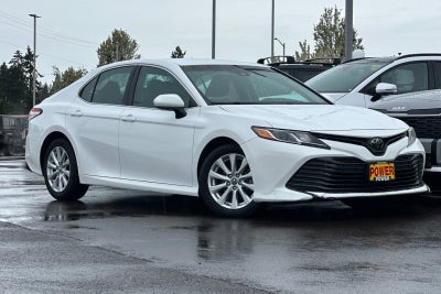 2018 Toyota Camry LE