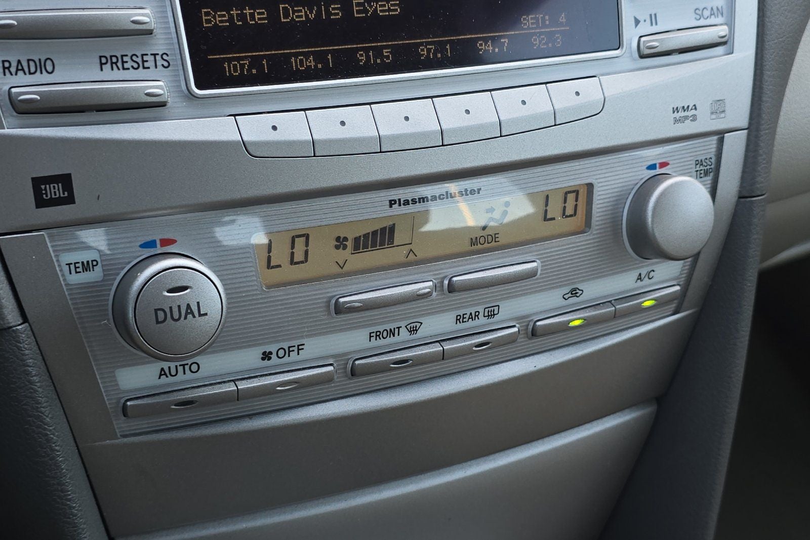 2011 Toyota Camry Hybrid Base