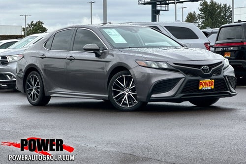 2022 Toyota Camry SE