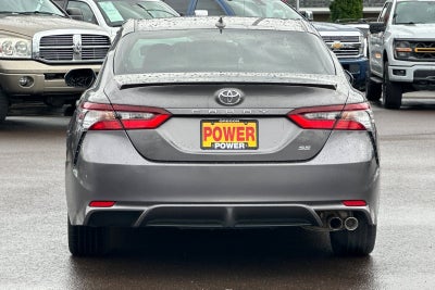 2022 Toyota Camry SE