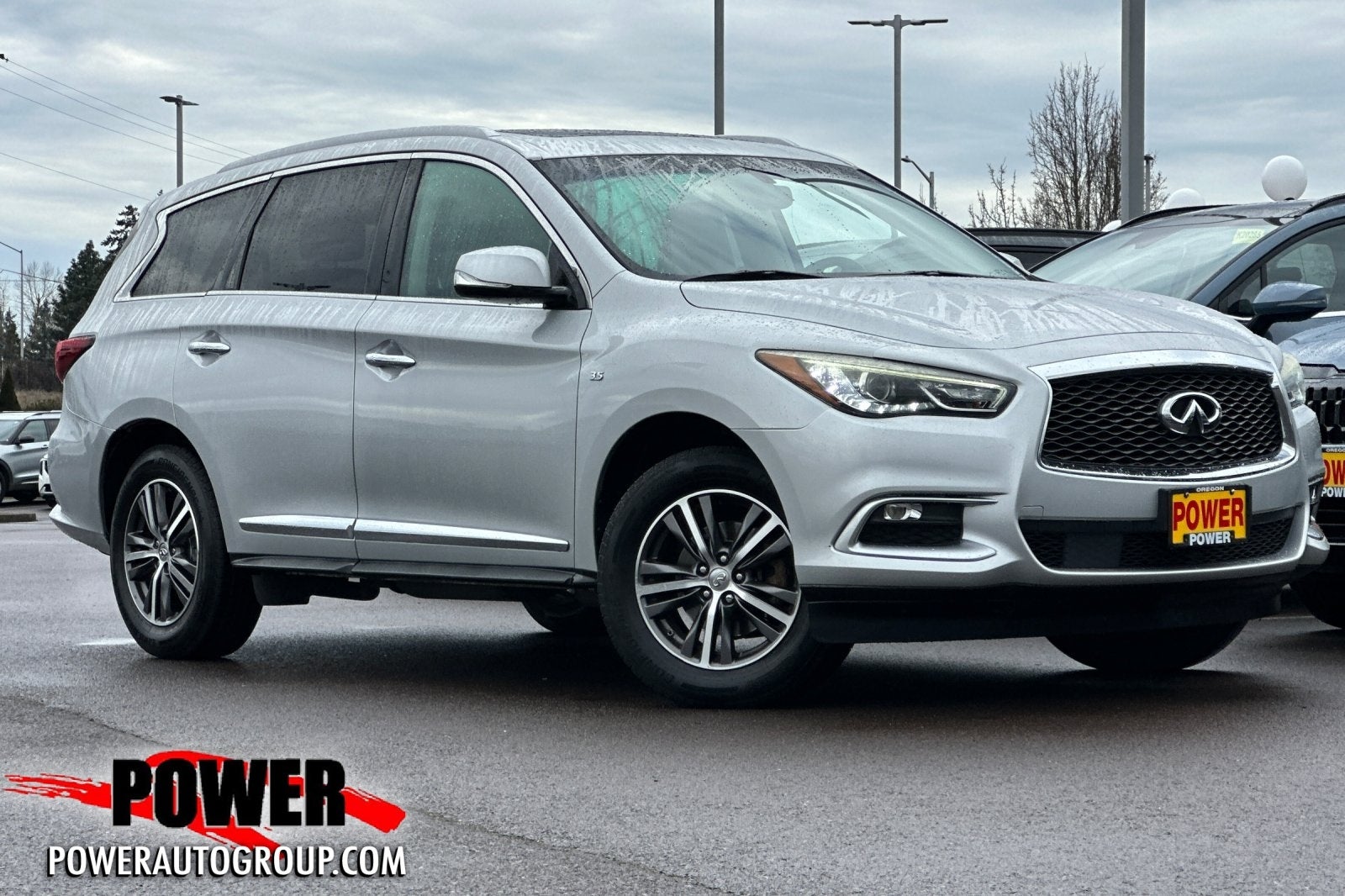 2016 INFINITI QX60 Base