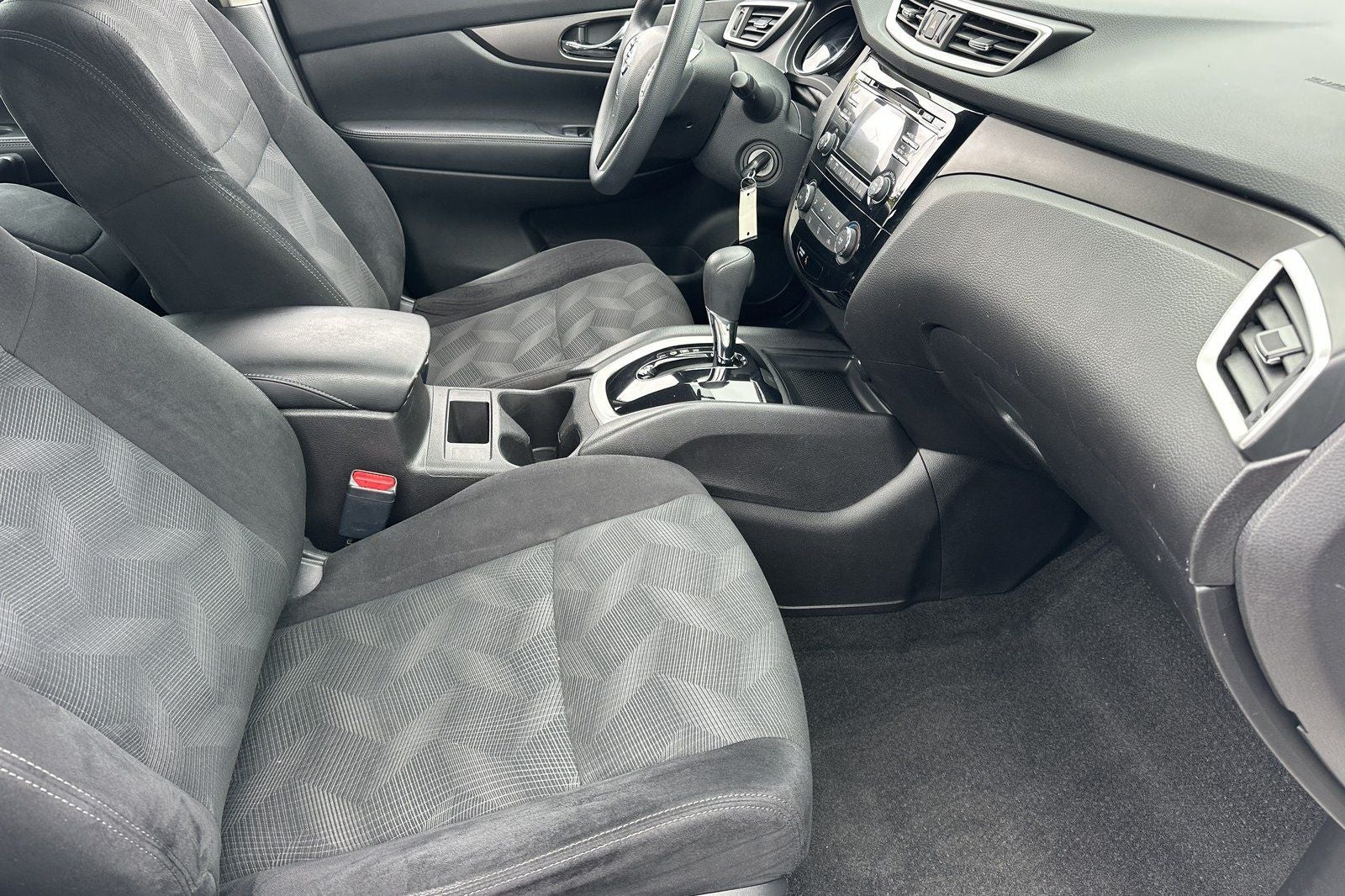 2014 Nissan Rogue S