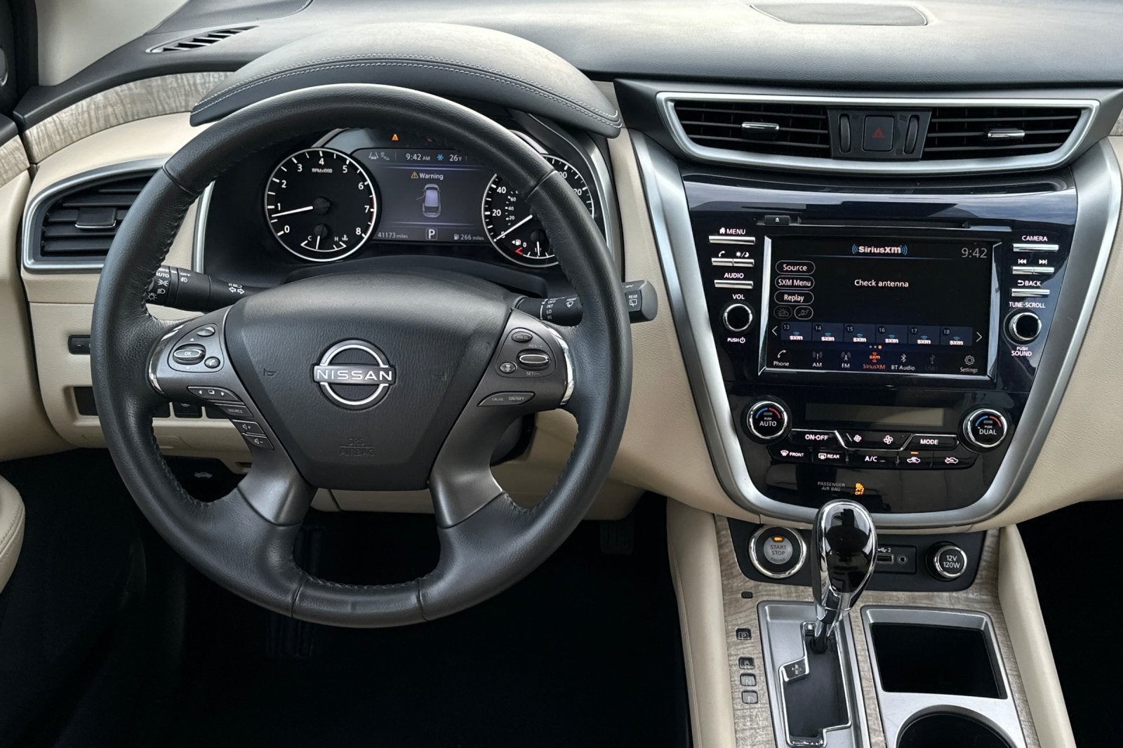 2023 Nissan Murano SV