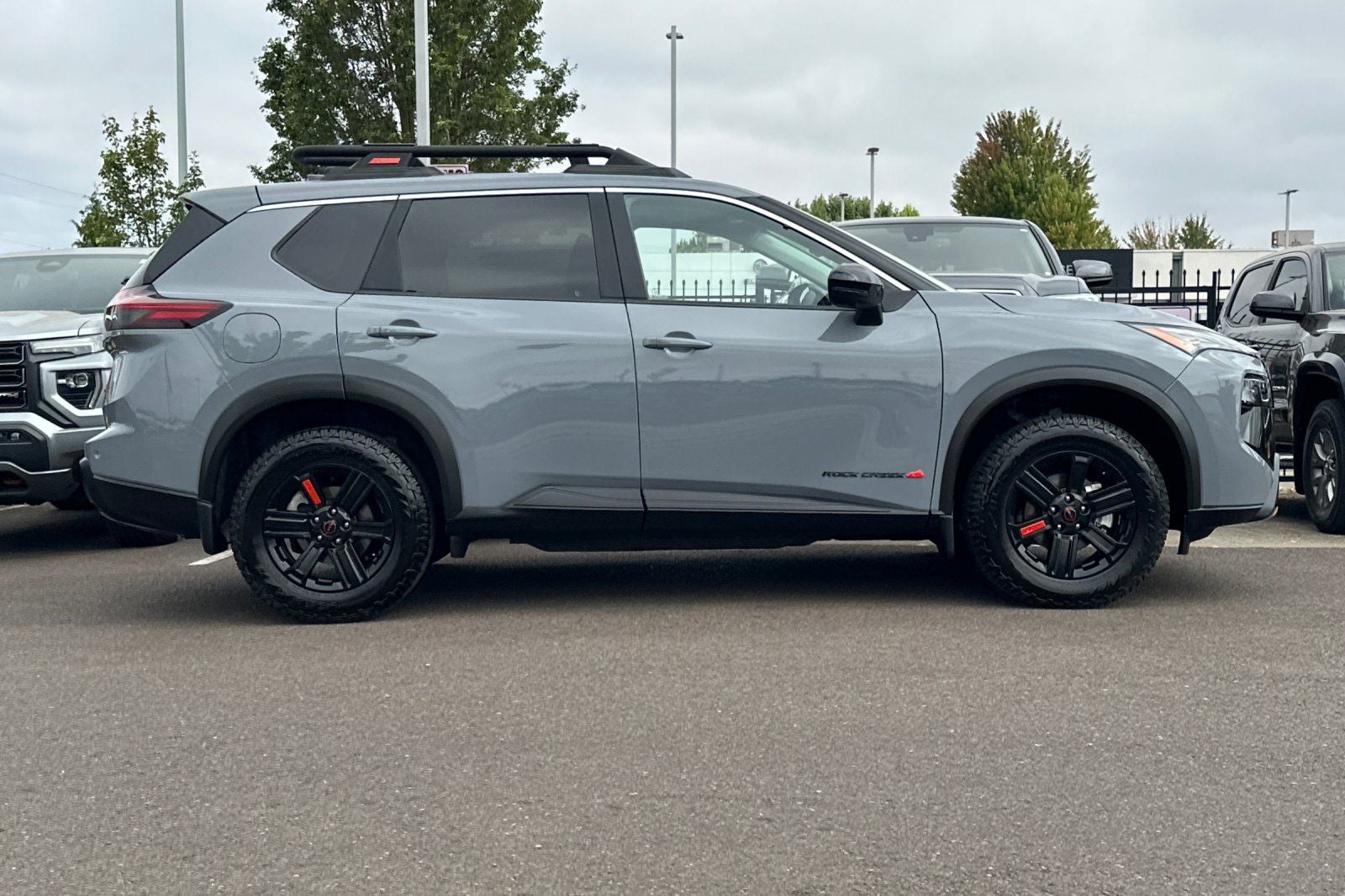 2025 Nissan Rogue Rock Creek
