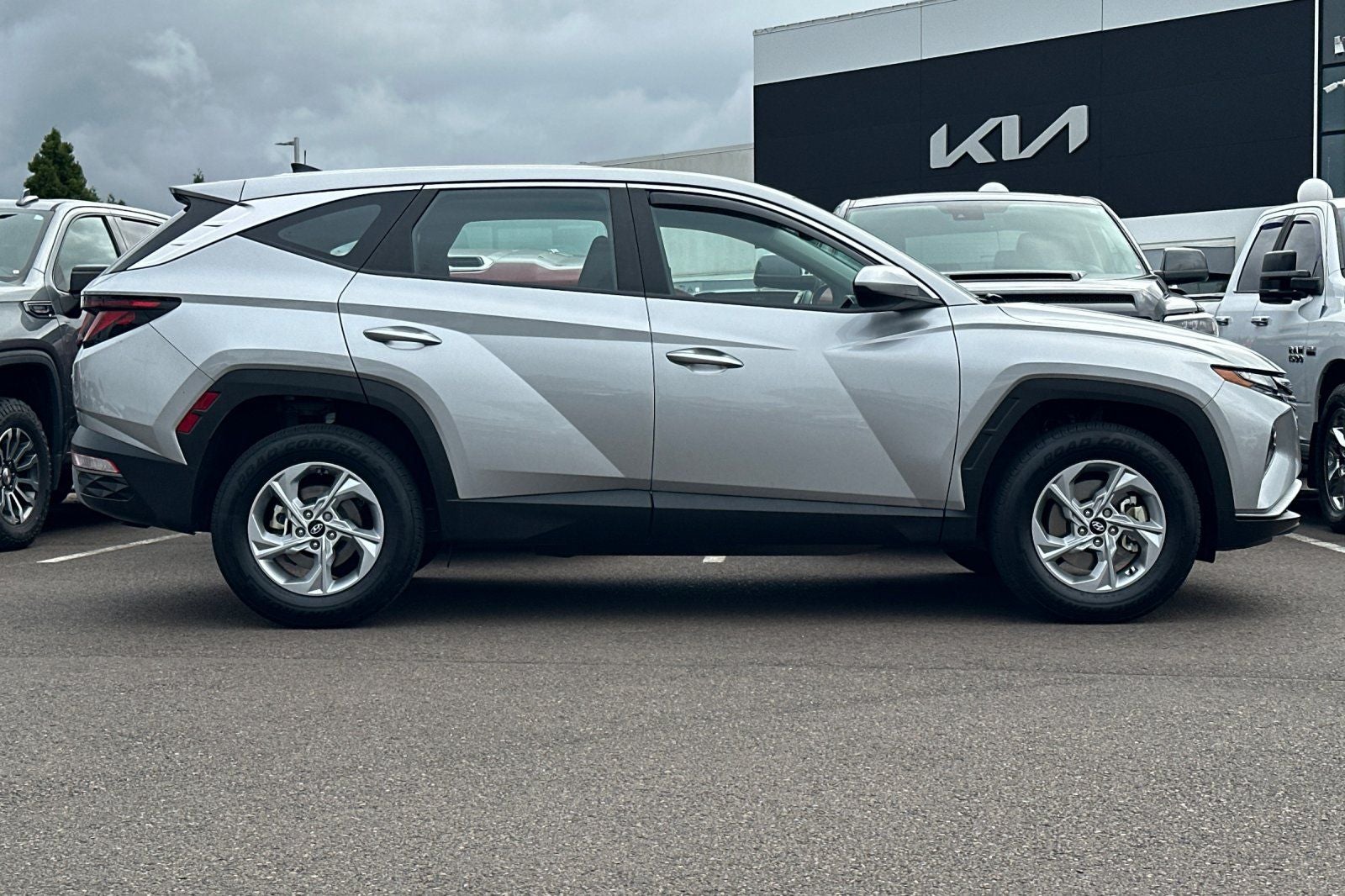 2024 Hyundai Tucson SE