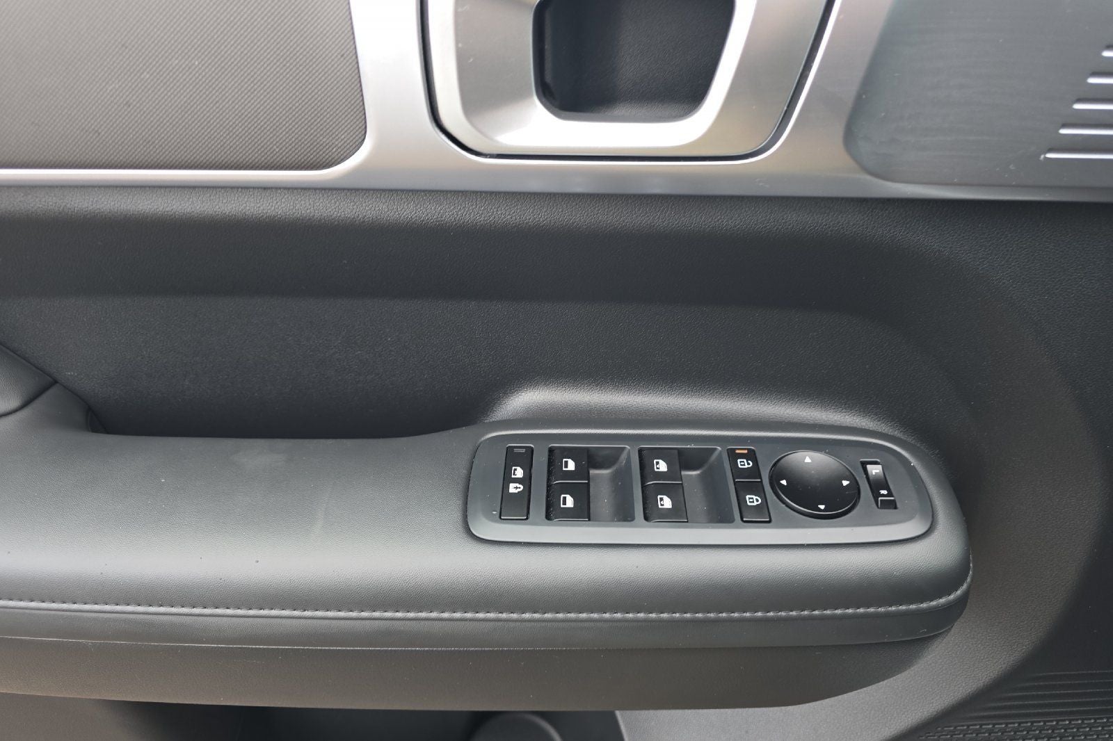 2025 Hyundai Santa Fe Hybrid SEL