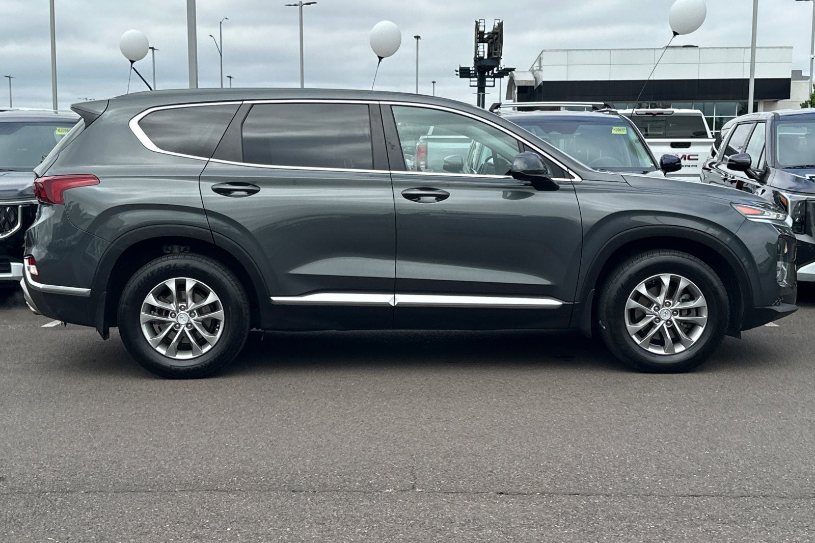 2020 Hyundai Santa Fe SE