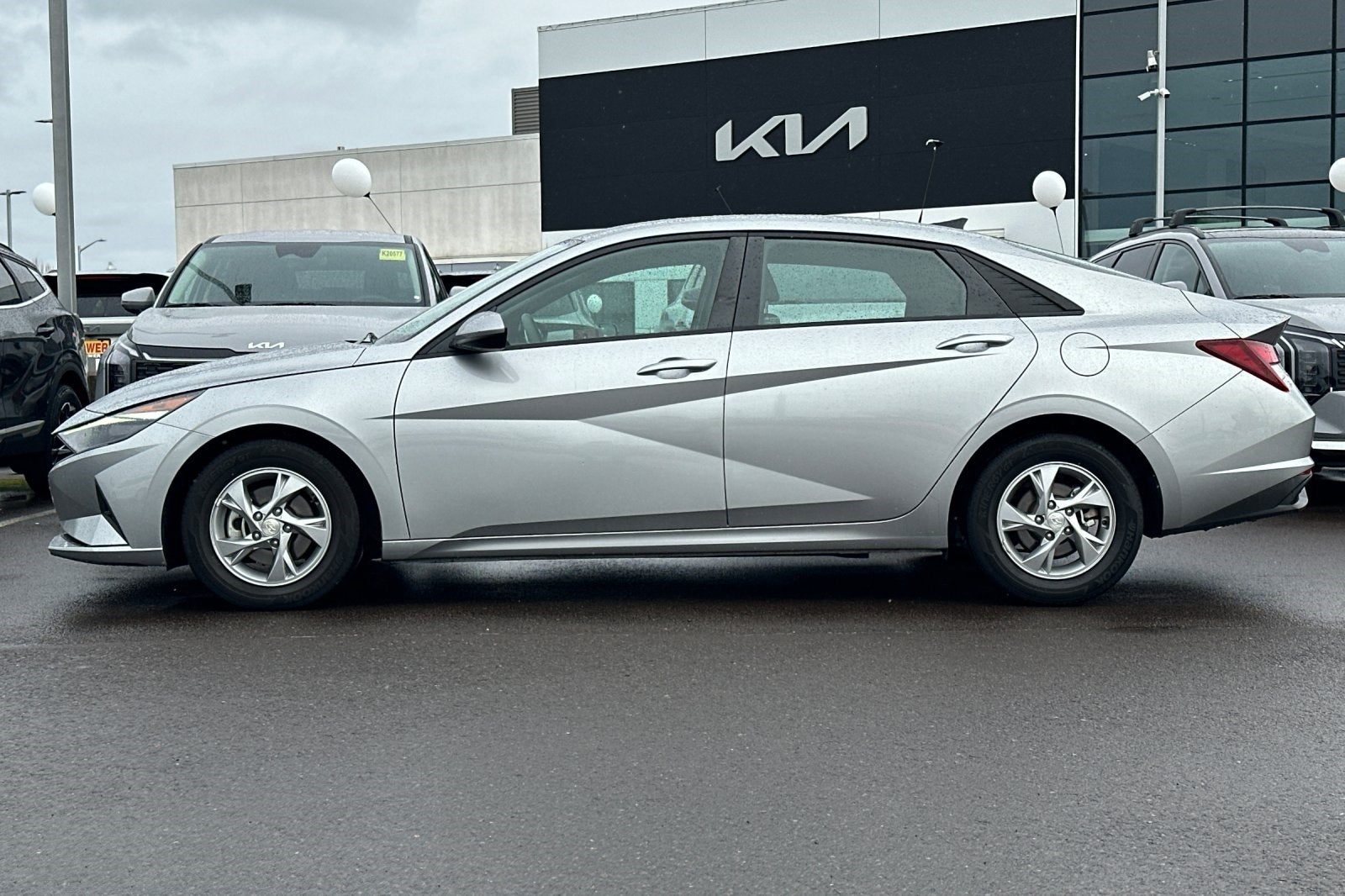 2021 Hyundai Elantra SE