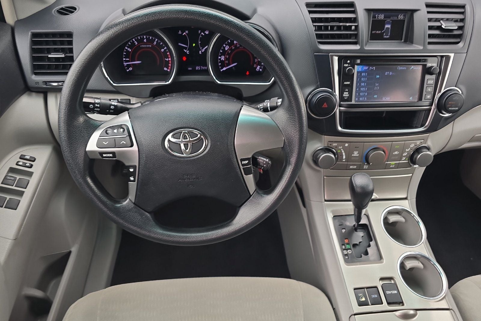 2013 Toyota Highlander Base Plus V6