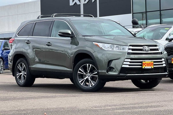 2019 Toyota Highlander LE in Sublimity, OR - Power Auto Group