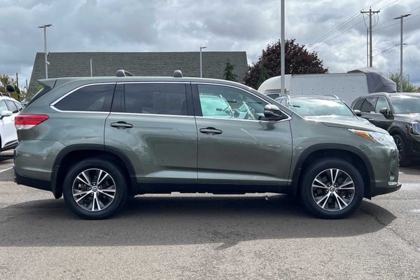 2019 Toyota Highlander LE in Sublimity, OR - Power Auto Group