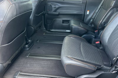 2024 Toyota Sienna XSE 7 Passenger