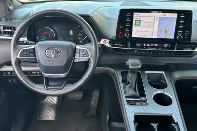 2024 Toyota Sienna XSE 7 Passenger