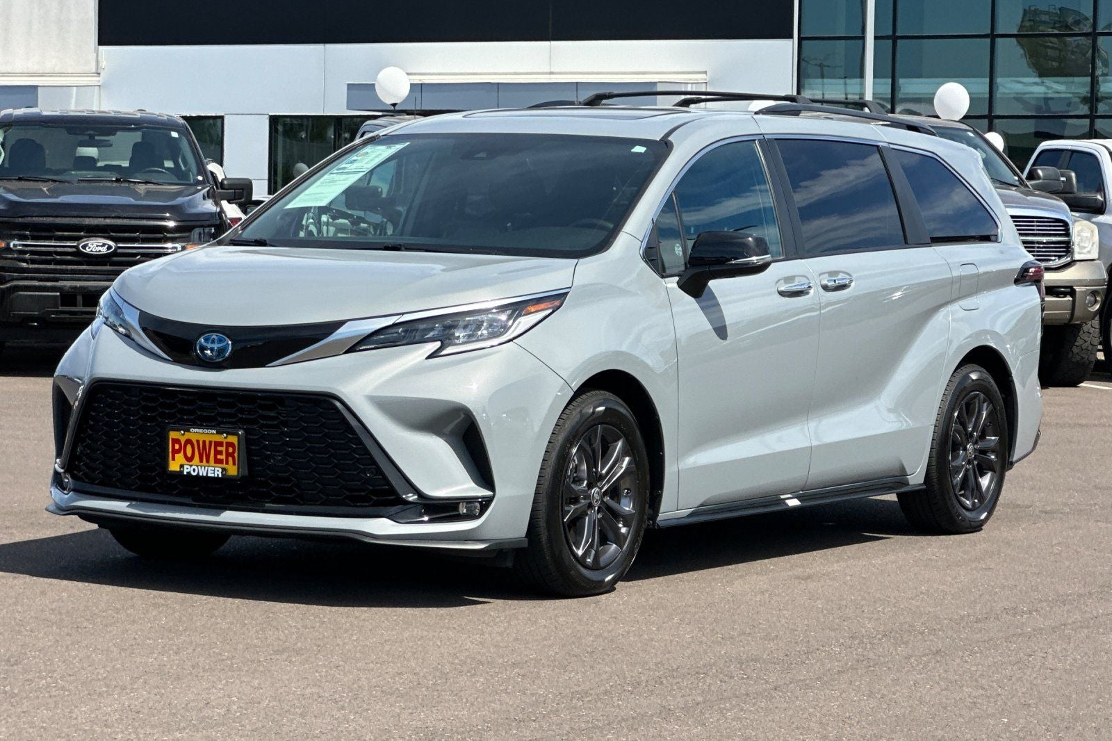 2024 Toyota Sienna XSE 7 Passenger