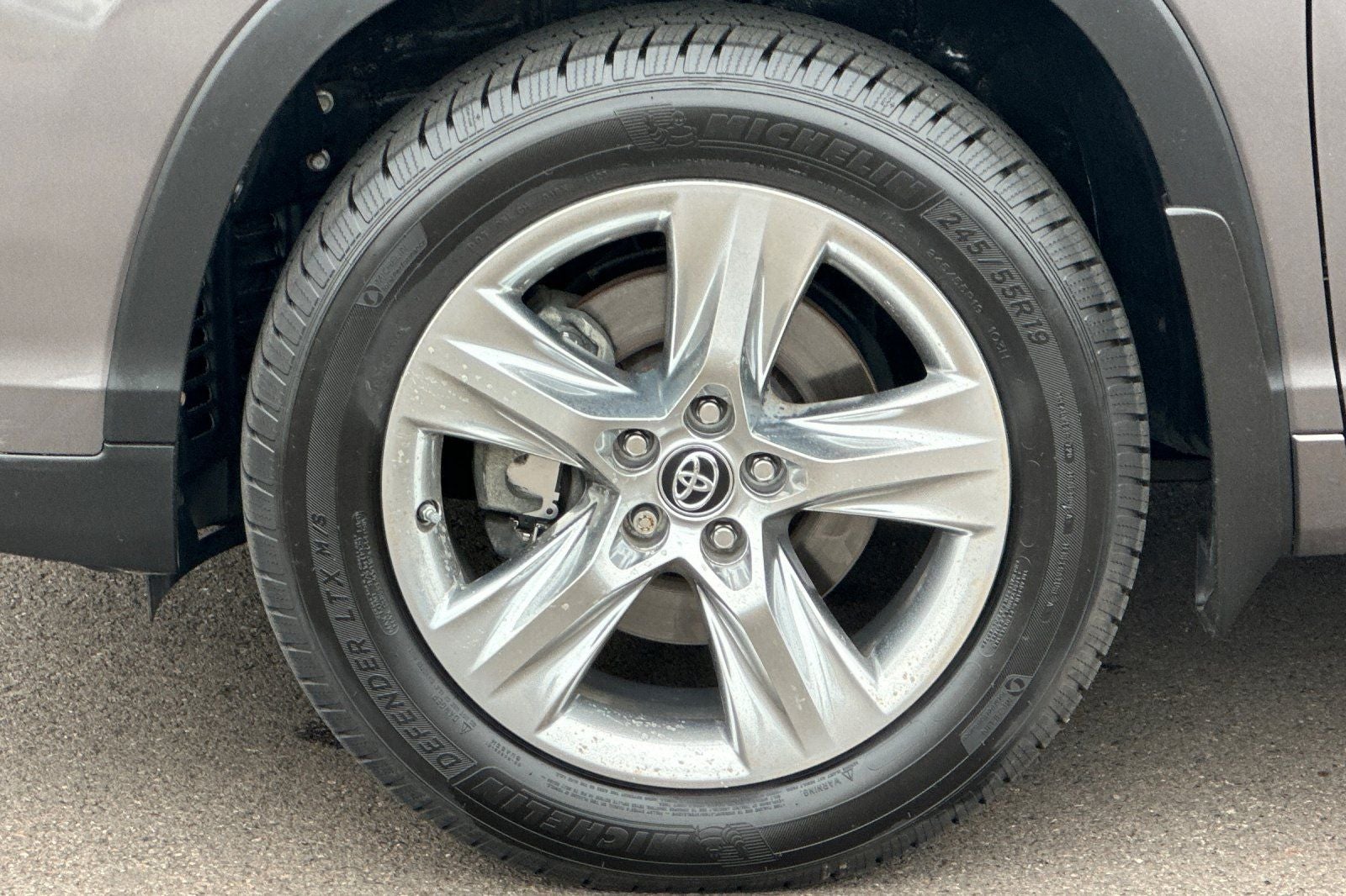 2017 Toyota Highlander Limited