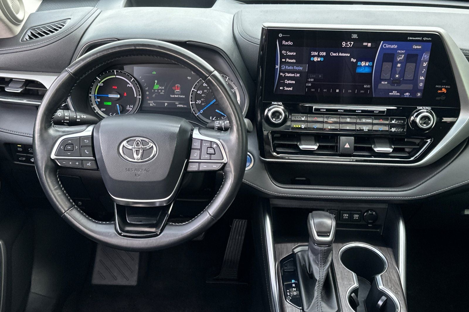 2020 Toyota Highlander Hybrid Platinum