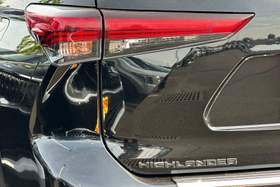 2020 Toyota Highlander Hybrid Platinum