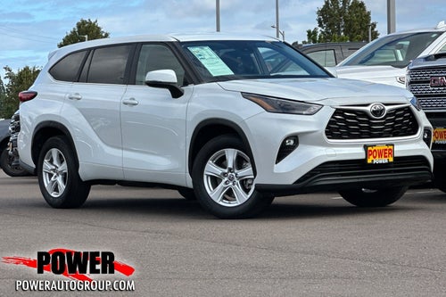 2023 Toyota Highlander LE