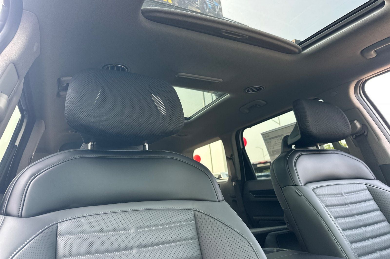 2026 Kia EV9 Land