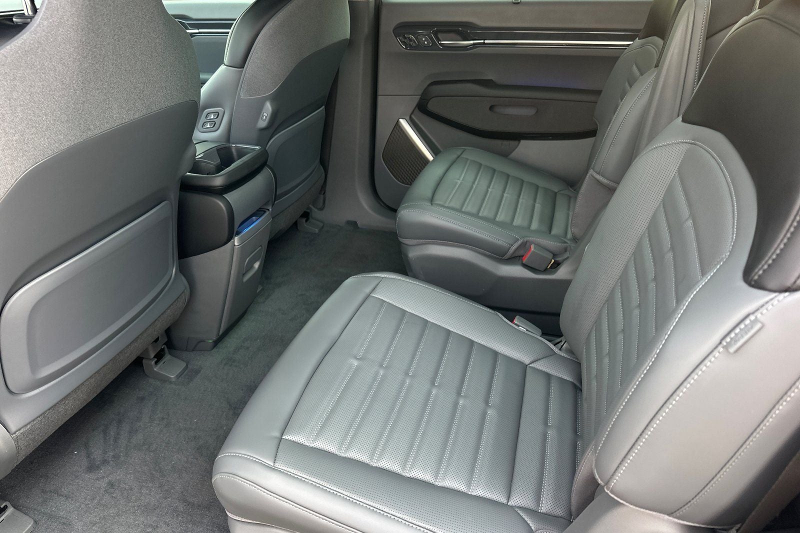 2026 Kia EV9 Land